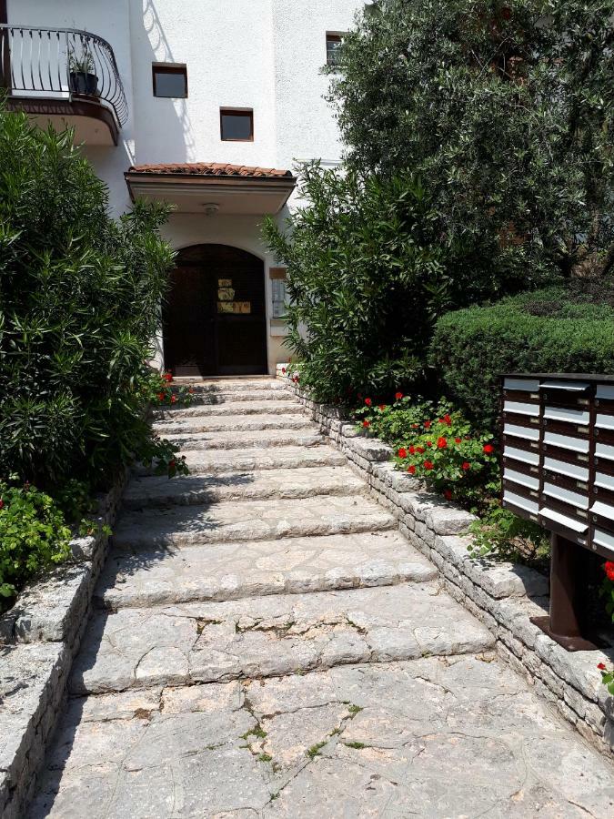 Il Glicine Sul Garda Appartamento Turistico Peschiera del Garda Exterior foto